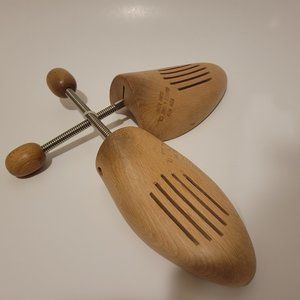 WOODEN SPRING SHOE TREES STRETCHERS SHAPERS SIZE MENS 101- 8 - GERMANY